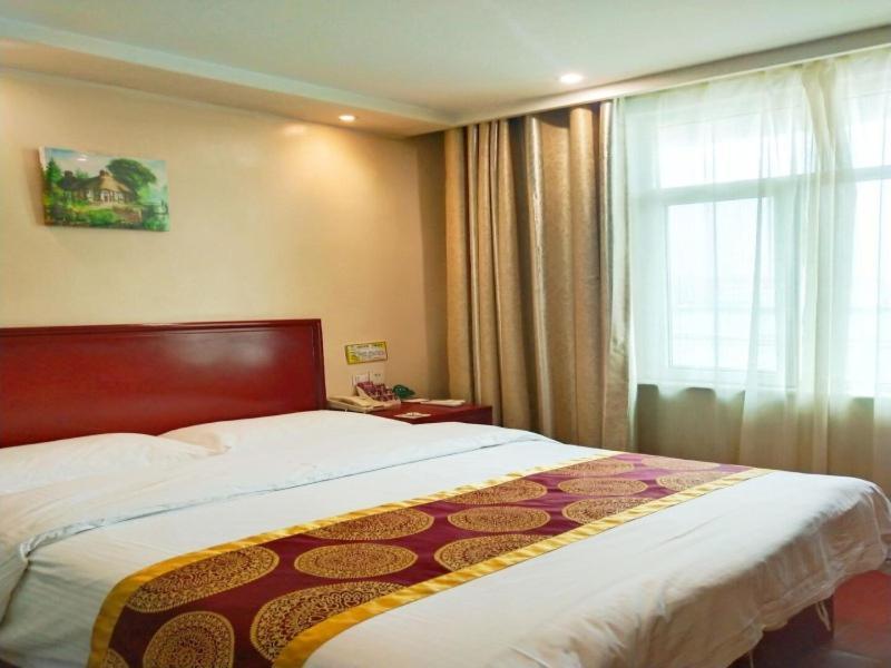 Greentree Inn Shandong Heze Mudan Road Bus Terminal Station Express Hotel Buitenkant foto