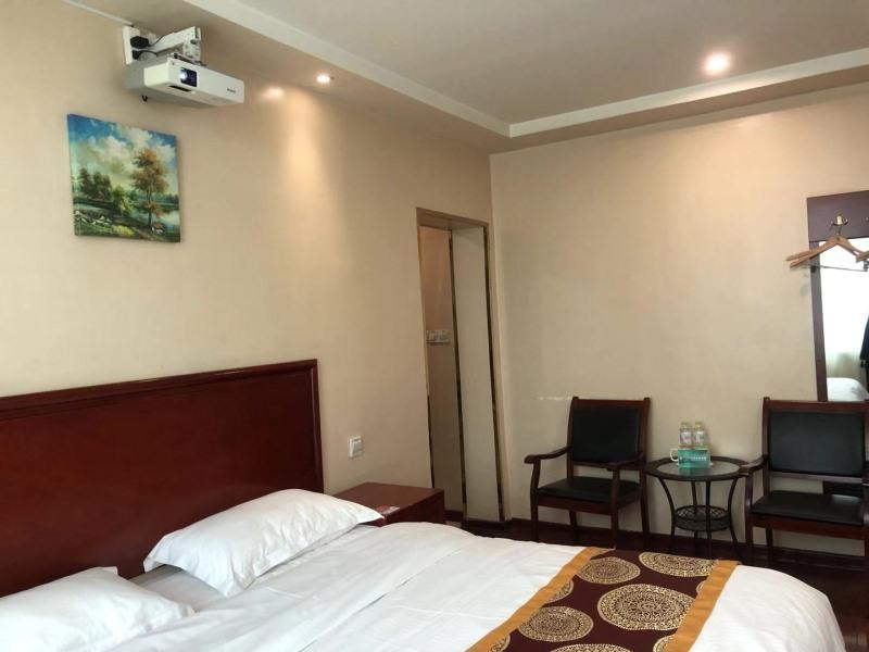 Greentree Inn Shandong Heze Mudan Road Bus Terminal Station Express Hotel Buitenkant foto